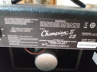 Amplificador Fender Champion II 25W