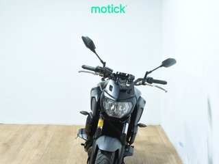 YAMAHA MT-07 (A2)