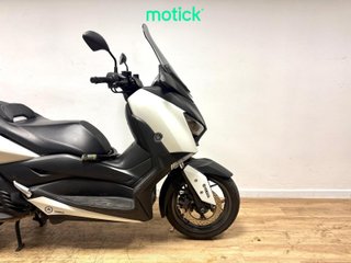 YAMAHA XMAX 125