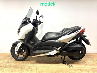 YAMAHA XMAX 125