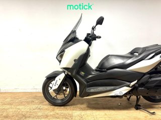 YAMAHA XMAX 125