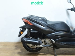 YAMAHA XMAX 125