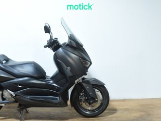 YAMAHA XMAX 125
