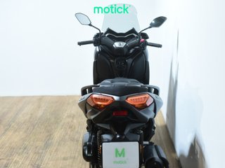 YAMAHA XMAX 125
