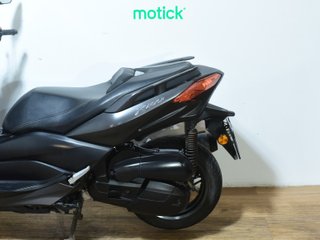 YAMAHA XMAX 125