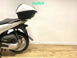 HONDA SH 125 (TOPCASE)
