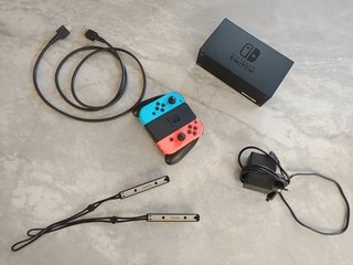 Nintendo Switch Blu/Arancione + Accessori