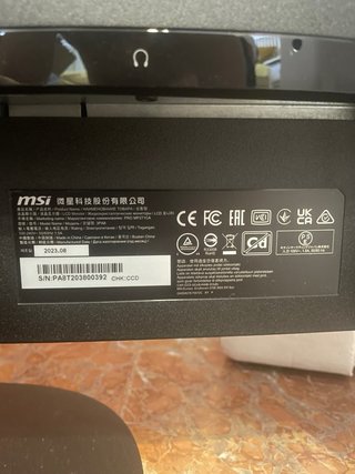 Monitor Curvo MSI 27' 1080p 75Hz