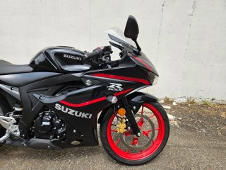 Suzuki gsxr 125