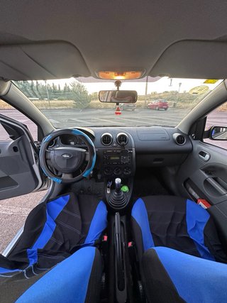 Ford Fiesta 2003