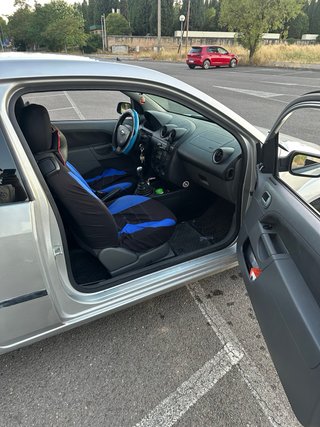 Ford Fiesta 2003