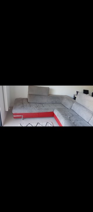 Vendo sofá cama grande en muy buen estado