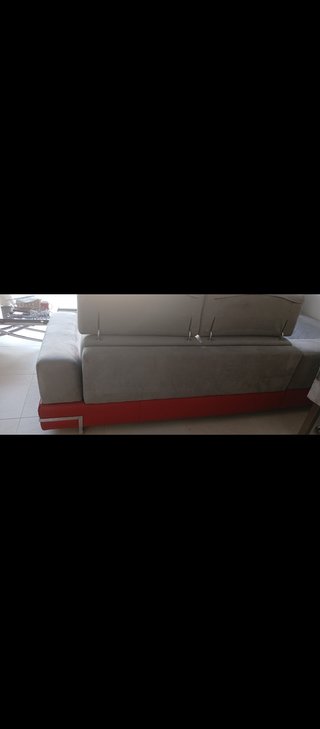 Vendo sofá cama grande en muy buen estado