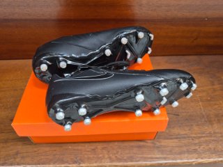 Botas de fútbol Nike Phantom GX Academy Niño