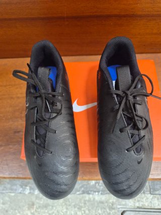 Botas de fútbol Nike Phantom GX Academy Niño