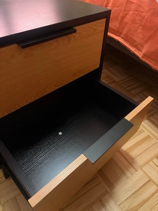 Mesita de noche madera y metal
