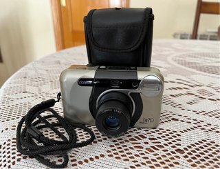 Konica Z-up 70 Super Cámara Compacta-Analógica