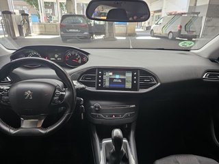 Peugeot 308 2016