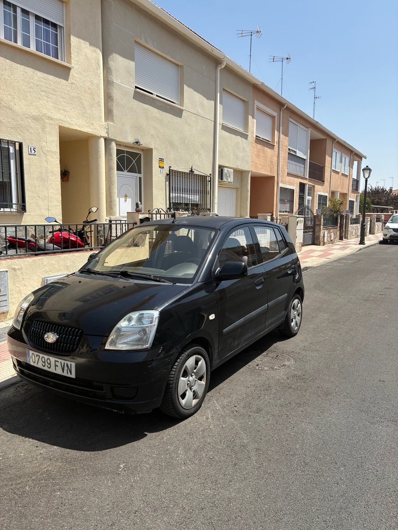 KIA Picanto 2007 - foto 1