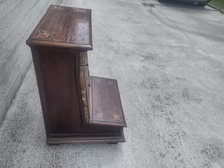 Inginocchiatoio antico in legno massello