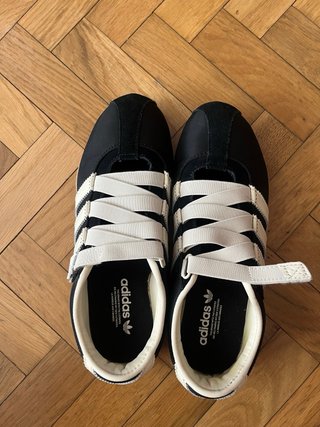 Zapatillas adidas negras mary jane