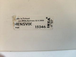 Estantería Ikea blanca dormitorio juvenil Hensvik