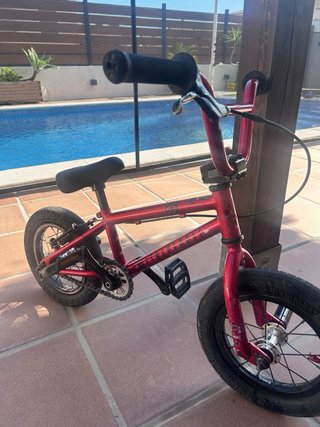 Bicicleta BMX Wethepeople 12'' Roja
