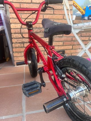 Bicicleta BMX Wethepeople 12'' Roja