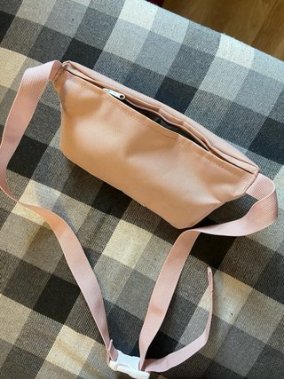 Riñonera Levi's rosa
