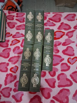 Vendo coleccion completa Larousse Historia