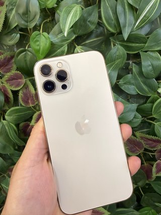 Se vende iphone 12 pro max 256 GB