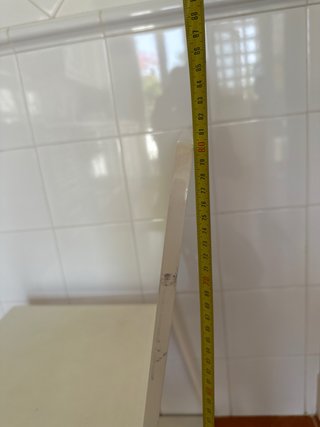 Silla blanca de plástico pilipropileno