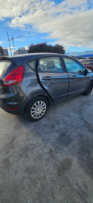 Piloto trasero derecho ford fiesta (cnn) 1639442