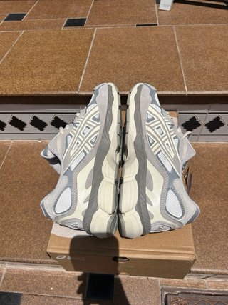 Asics Gel NYC Talla 43.5
