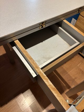Mesa extensible y plegable para terraza o interior