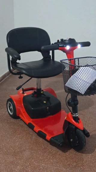 Scooter Silla de ruedas eléctrica roja
