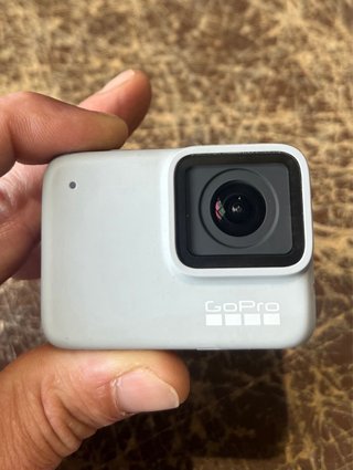 GoPro HERO7 White da riparare o per parti di ricambio