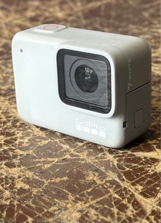 GoPro HERO7 White da riparare o per parti di ricambio