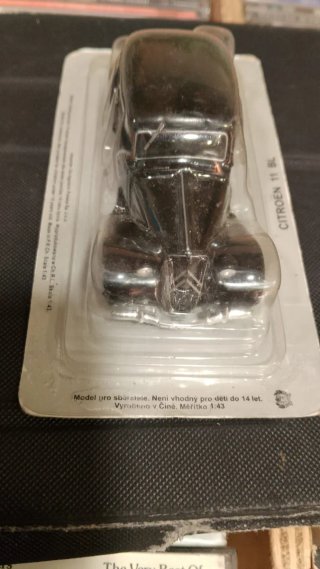 Citroen 11 BL scala 1:43