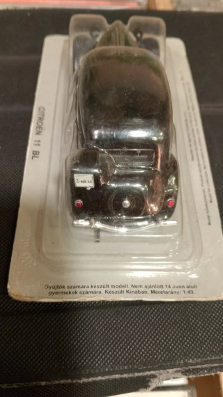 Citroen 11 BL scala 1:43