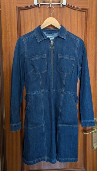 Vestido vaquero con lazada