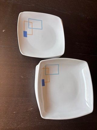 Juego de 14 platos cuadrados blancos