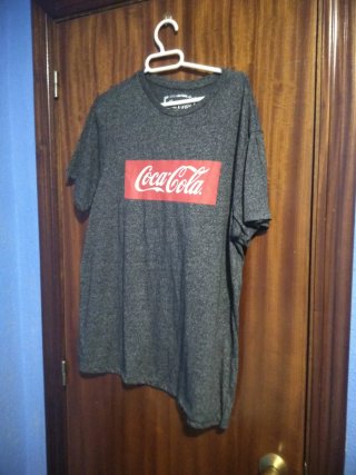 Camiseta Coca-Cola gris talla L