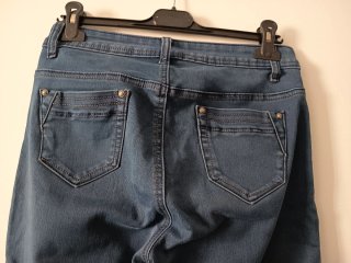 Pantalón vaquero elástico T.40