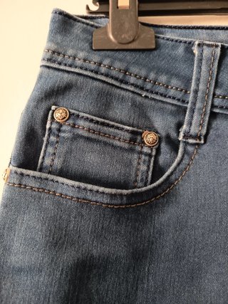 Pantalón vaquero elástico T.40