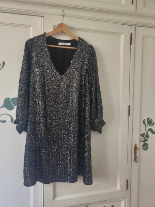 Vestido Pedro del Hierro lentejuelas