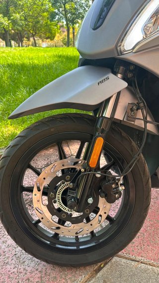Sym Symphony 125 ST Gris/Rojo