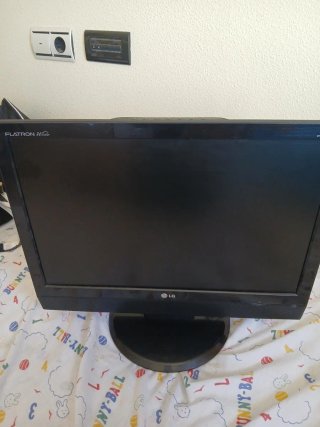 Monitor LG Flatron Wide Negro