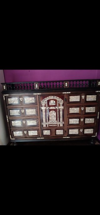 Bargueño Hispano Filipino S. XIX con mesa