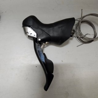 Shimano 105 ST-5700 leve 10 velocità